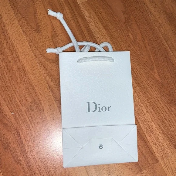 Christian Dior Small Paper Shopping Bag - Picture 5 of 8